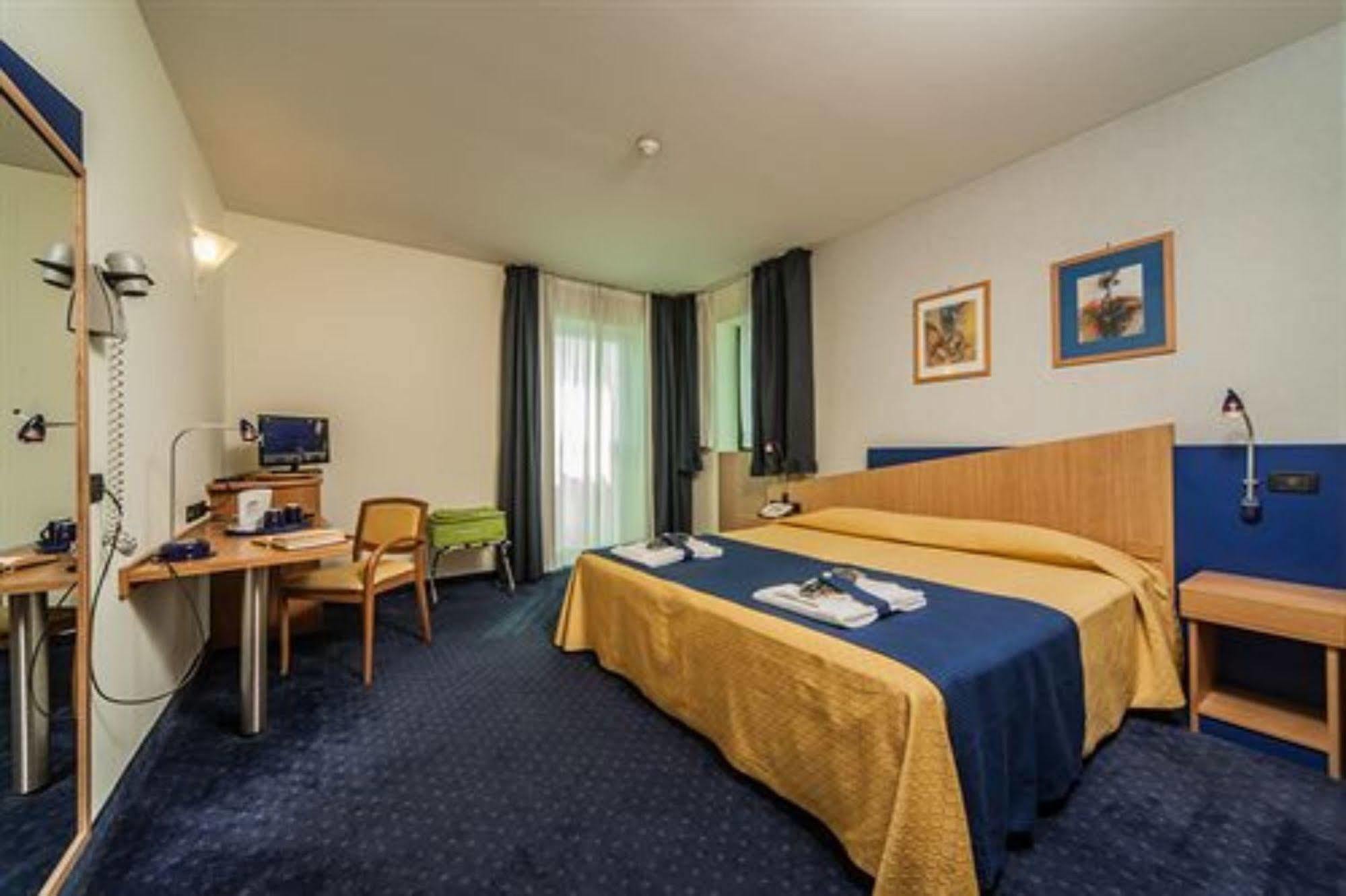 Hotel Mastai Senigallia Esterno foto